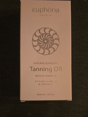 Euphoria Natural Sunglow Tanning Oil - Pink